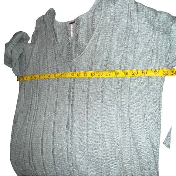 ▶️ Free People ◀️ Fringe / Fray Woven Open Knit Sweater  Medium - Picture 12 of 14